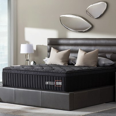 INTELLIQUBE Signature mattress in a bedroom
