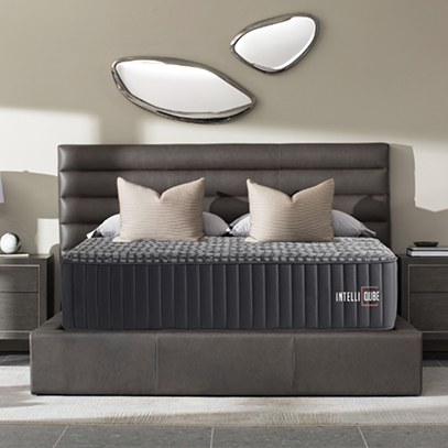 INTELLIQUBE Elite mattress in a bedroom